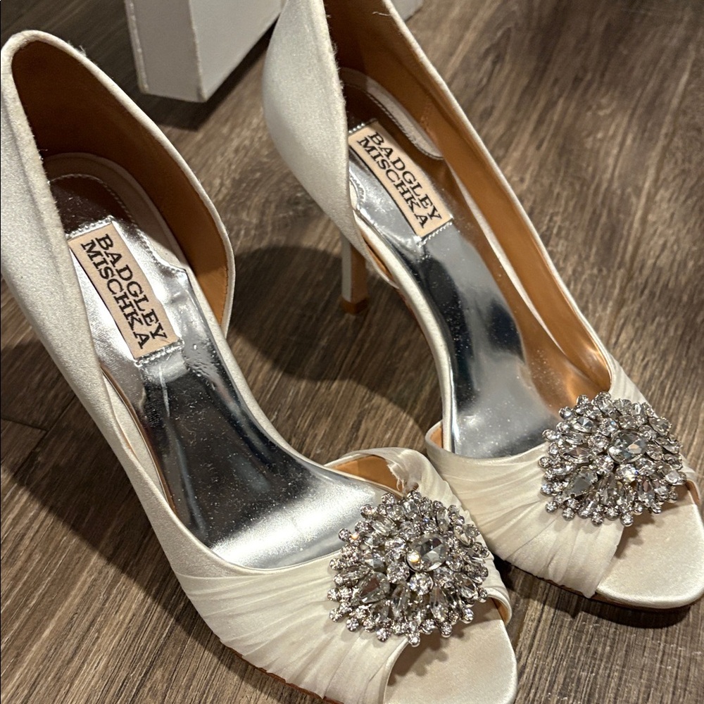 Badgley Mischka Satin white Ivory Heels with Crystal Embellishment